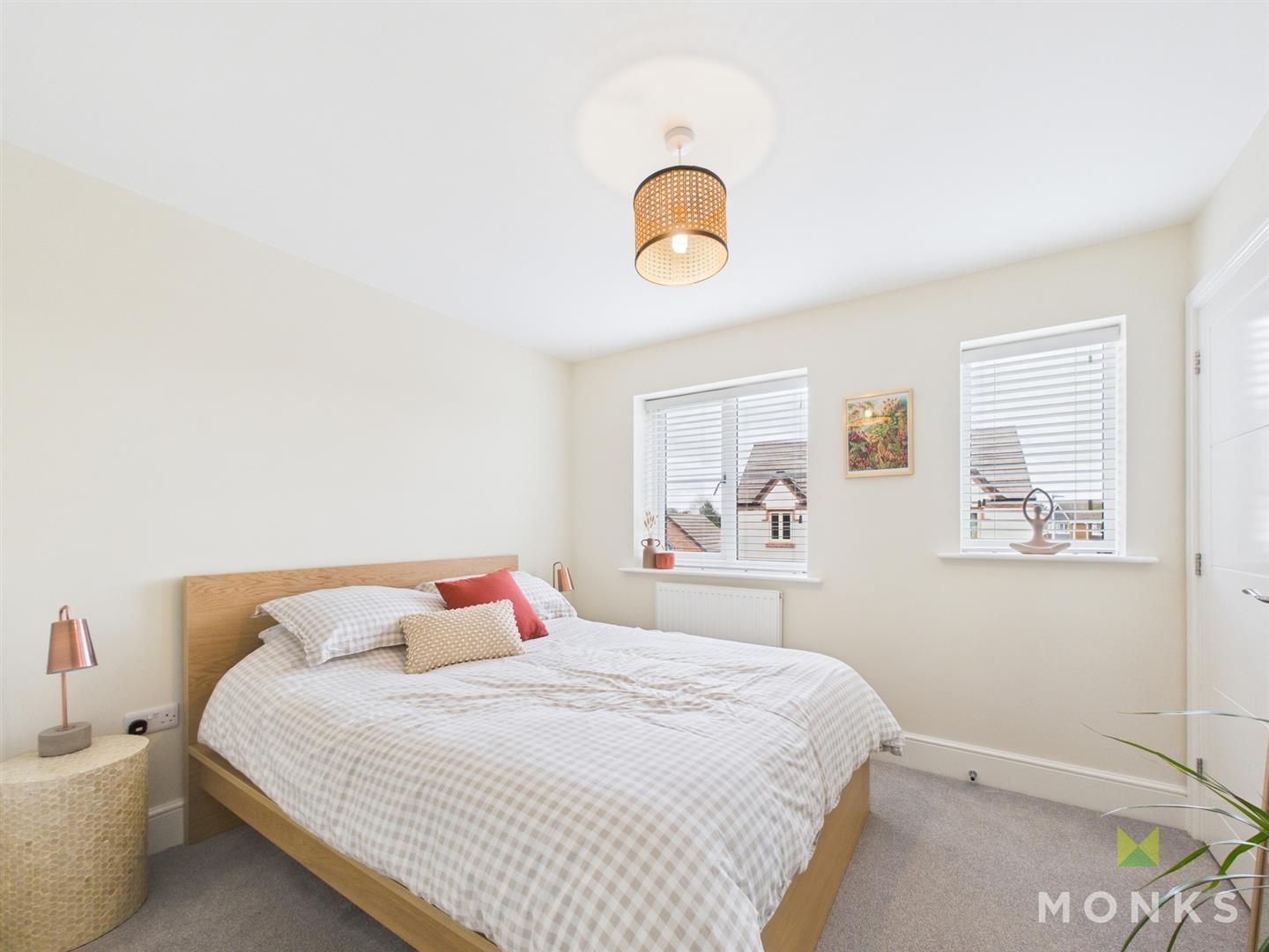 59 Roden Grove, Shrewsbury, SY4 5HJ SSTC